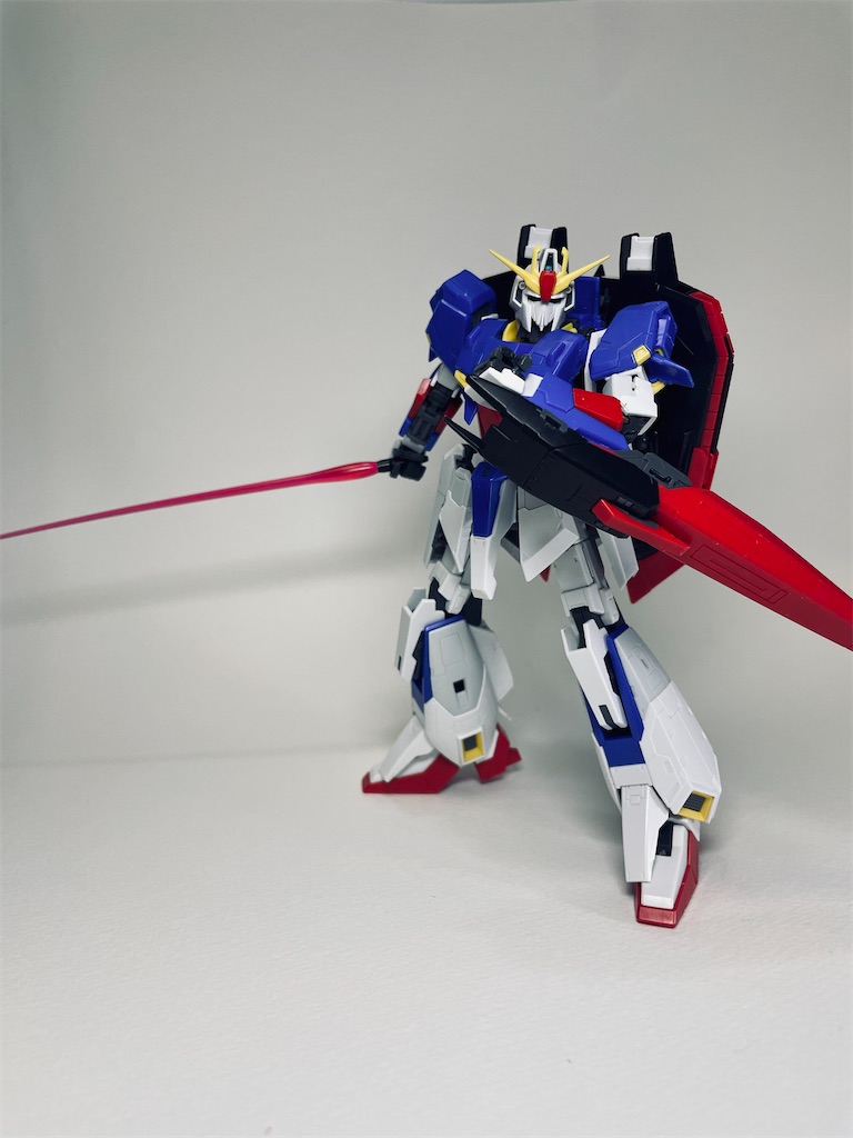 ガンプラ史上最高難易度！？ RG「Zガンダム」を作った話