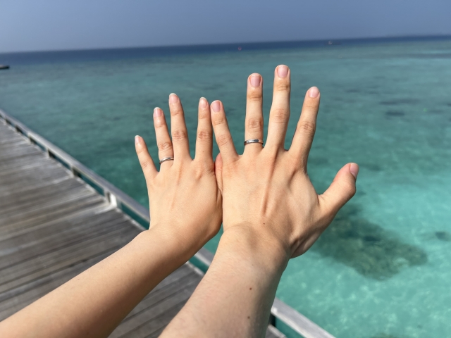 婚約指輪から結婚指輪に変わった瞬間