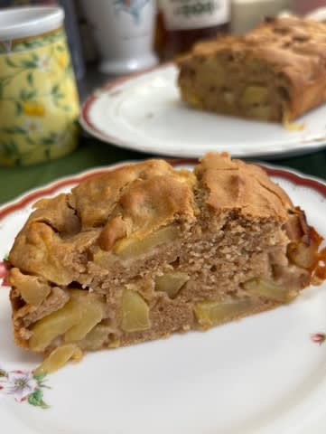 素朴な味のケーキが美味しい