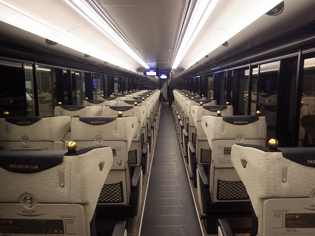 鉄道車両系】 京阪電鉄 プレミアムカー ※マニアックな席別評価