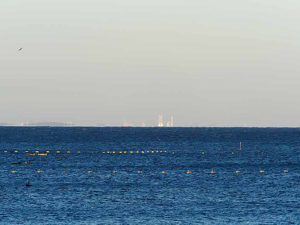 真鶴半島の蜃気楼 - Etsuro1のブログ