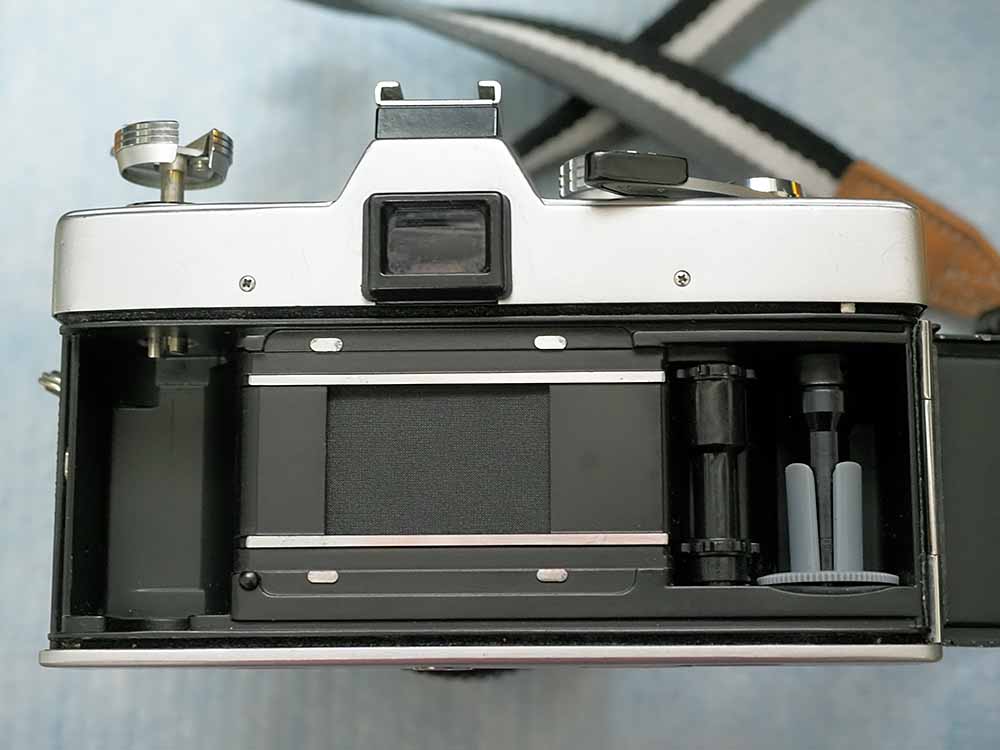 174【匿名配送】 ミノルタ SRT101 一眼レフ フィルムカメラ 露出計OK minolta SR-T101 ◇レビュー 修理・メンテナンス編◇ | デジタル