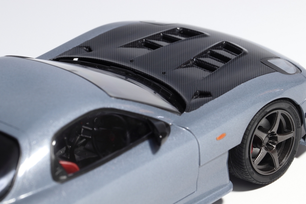 雨宮FD3S オーバーフェンダー仕様 コムサグレー/艶消しクリア塗装 1/10 雨宮FD3S オーバーフェンダー仕様 コムサグレー/艶消しクリア塗装 1/10