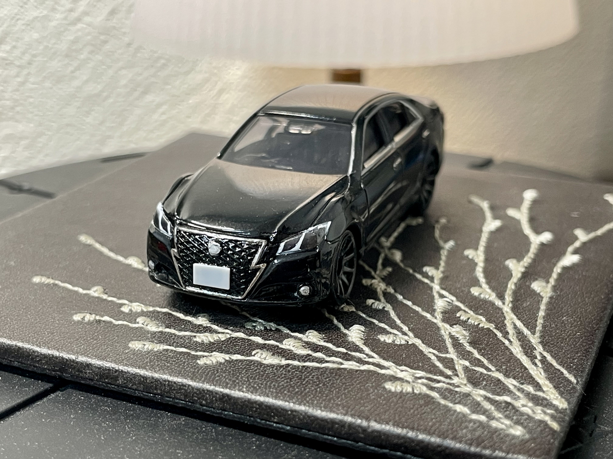 ★商談中★　5682 トミカ トヨタニュークラウン 1/65 塗装剥げあり ☆商談中☆ 5682 トミカ トヨタニュークラウン 1/65 塗装剥げ