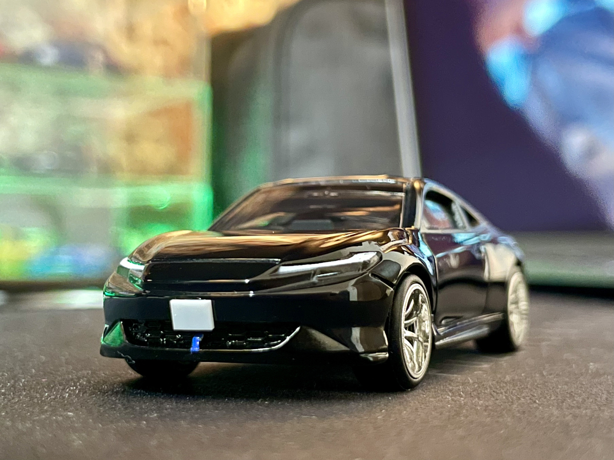 トミカ・全塗装】新型プレリュード クリアブラックでキャンディ塗装