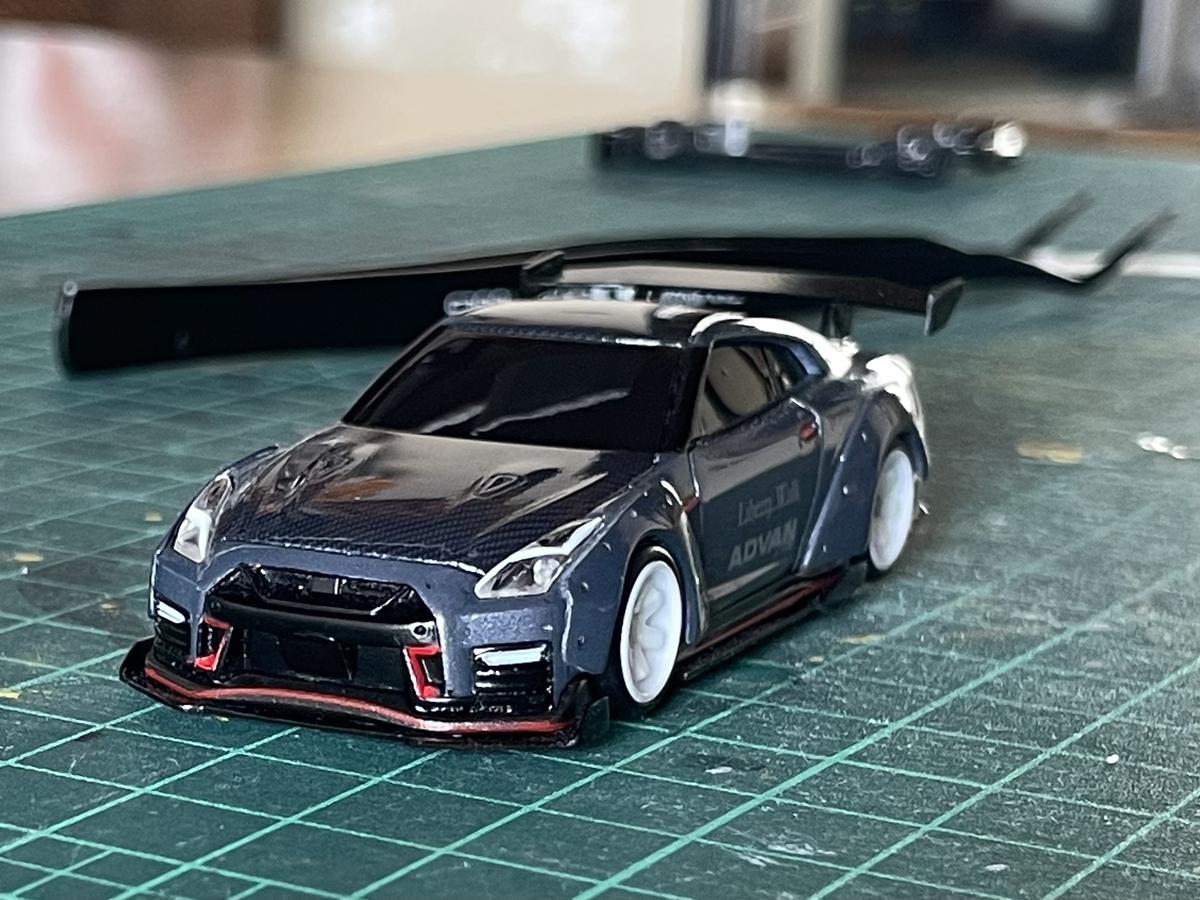 トミカ・改造】R35GTR リバティーウォーク仕様に改造 後編 - カー