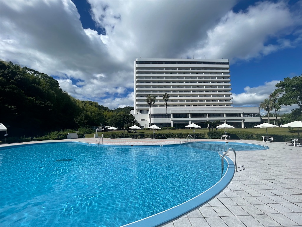 高知県・東部③ リゾートホテルのプールでのんびり♪＆なごみ家で極上の食と酒💛 FGarage’s blog