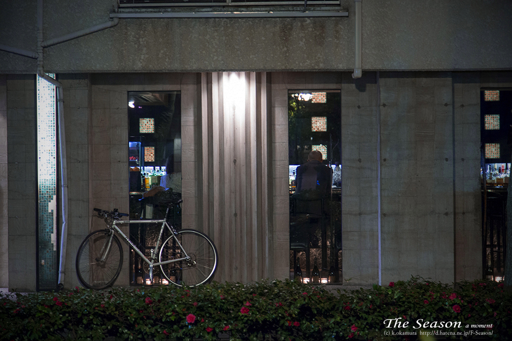 岡山市北区田町の風景写真 - The bicycle of a sidewalk