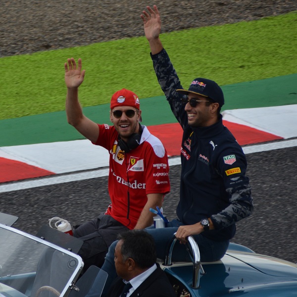 f:id:F1world:20200601221520j:plain f:id:F1world:20200601221520j:plain