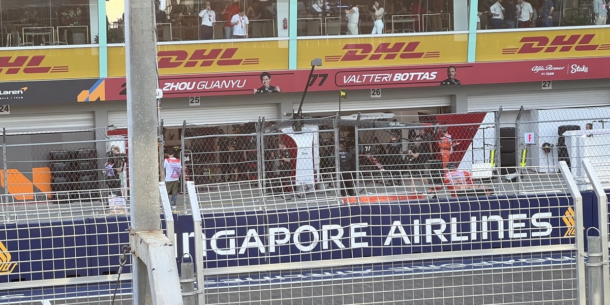 Alfa Romeo - F1 シンガポールグランプリ 2023 パドッククラブチケット 利用済 Alfa Romeo - F1 シンガポールグランプリ 2023 パドッククラブ