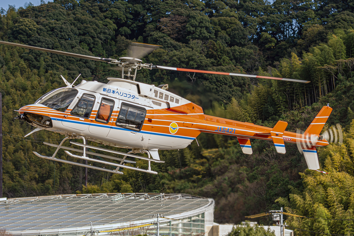 2022/12/06 静岡ヘリポート Bell 407GXi 新日本ヘリコプター