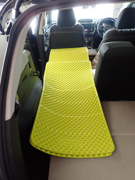 スバルxvで快適車中泊 愛しの山道具たち