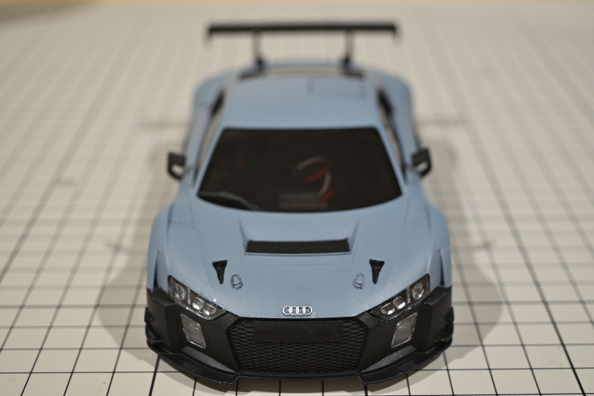 アクリジョン筆塗りでミニッツボディを作る。 - 皆さん、こんにち丁寧