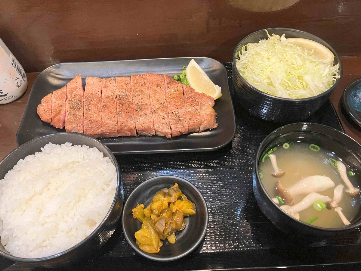 上キセキステーキ定食