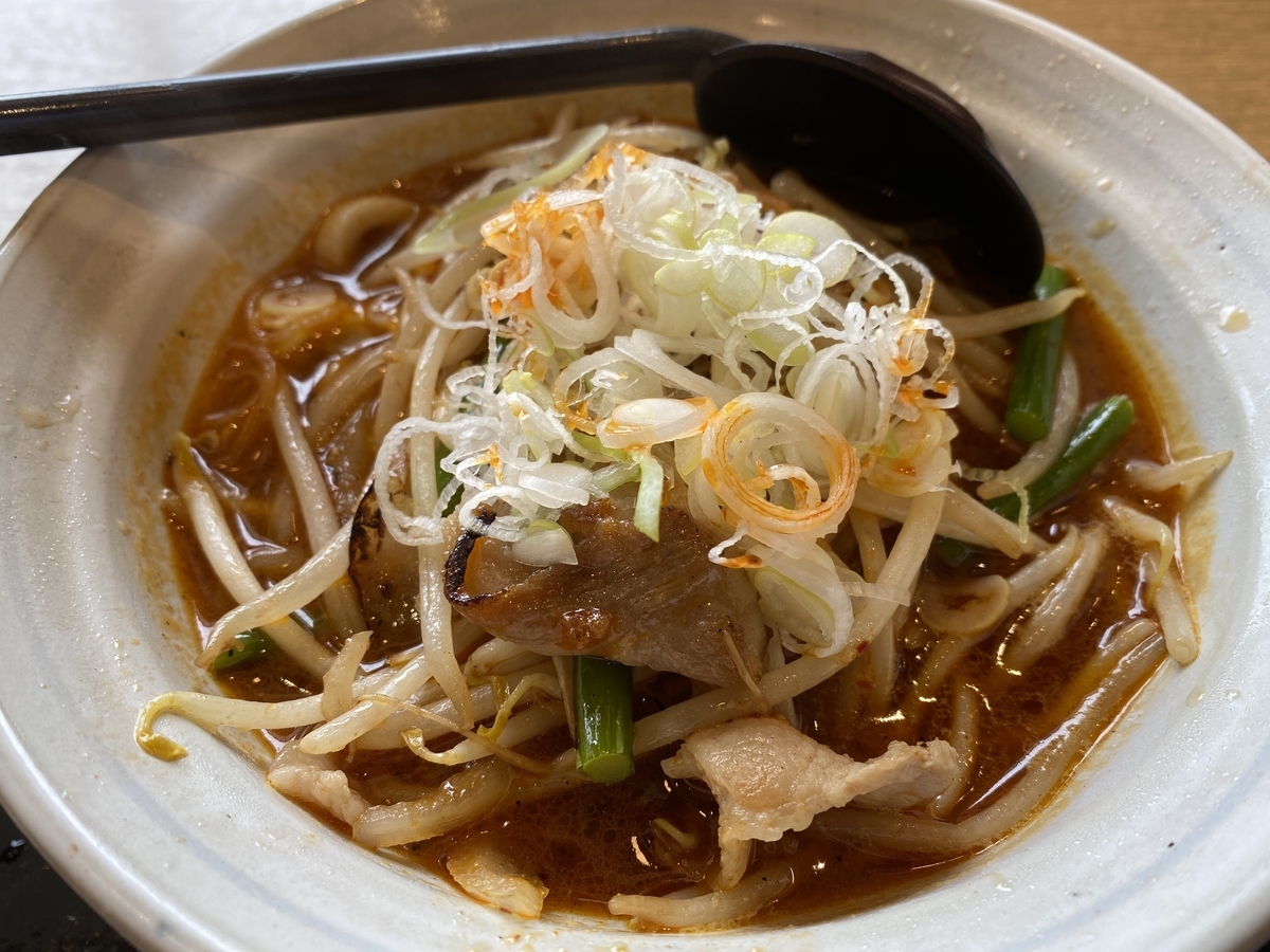 山田うどん食堂 / 麻辣うどん