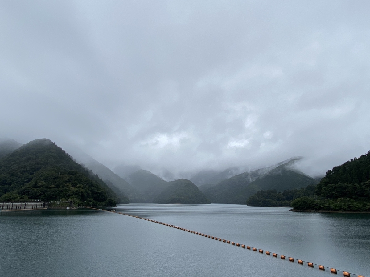奥多摩湖