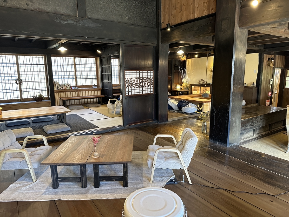 古民家カフェ晴ノ舎（はれのや）