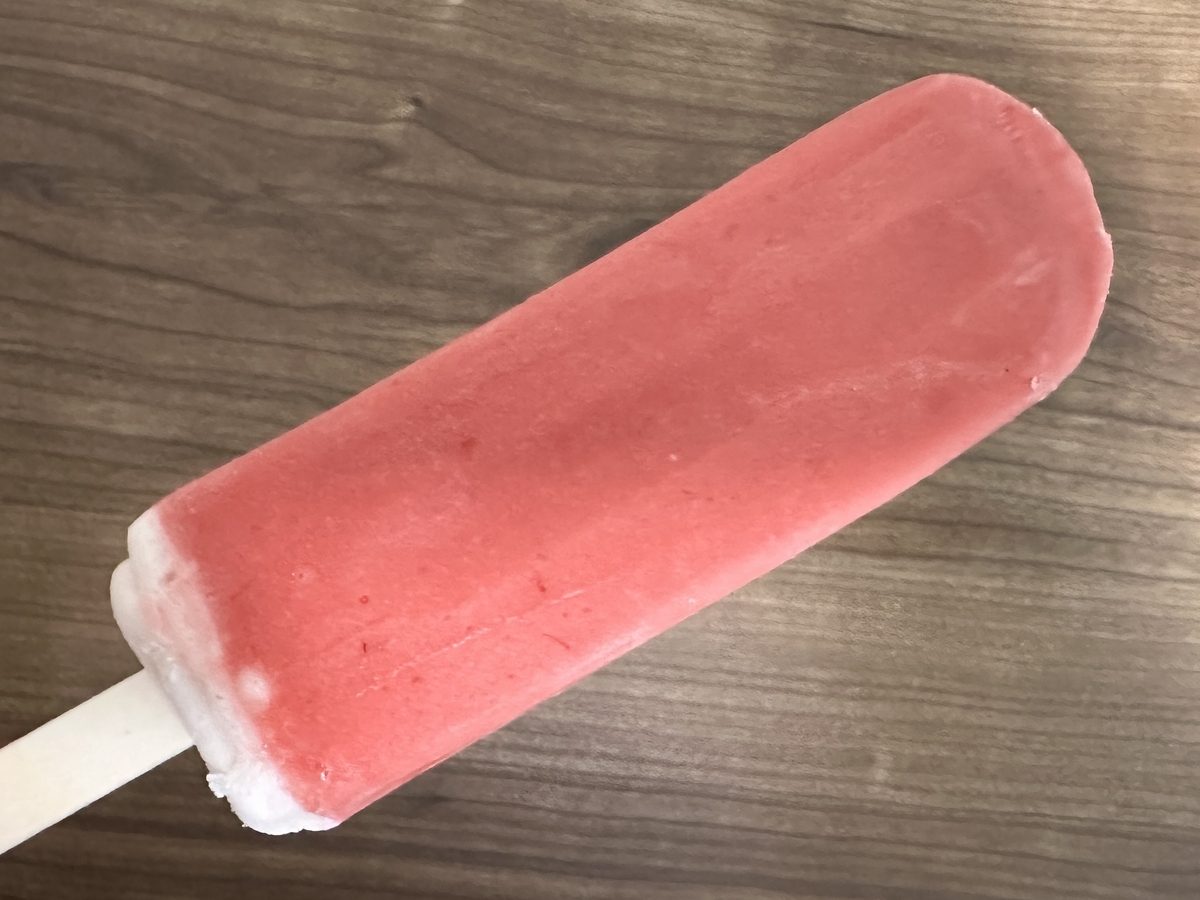 Chateraise（シャトレーゼ）やわらか氷バー あまおう苺