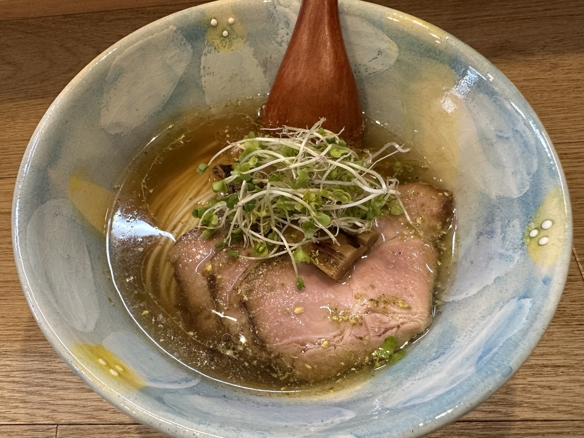 中華蕎麦 麺とスープ / 山椒の塩ラーメン