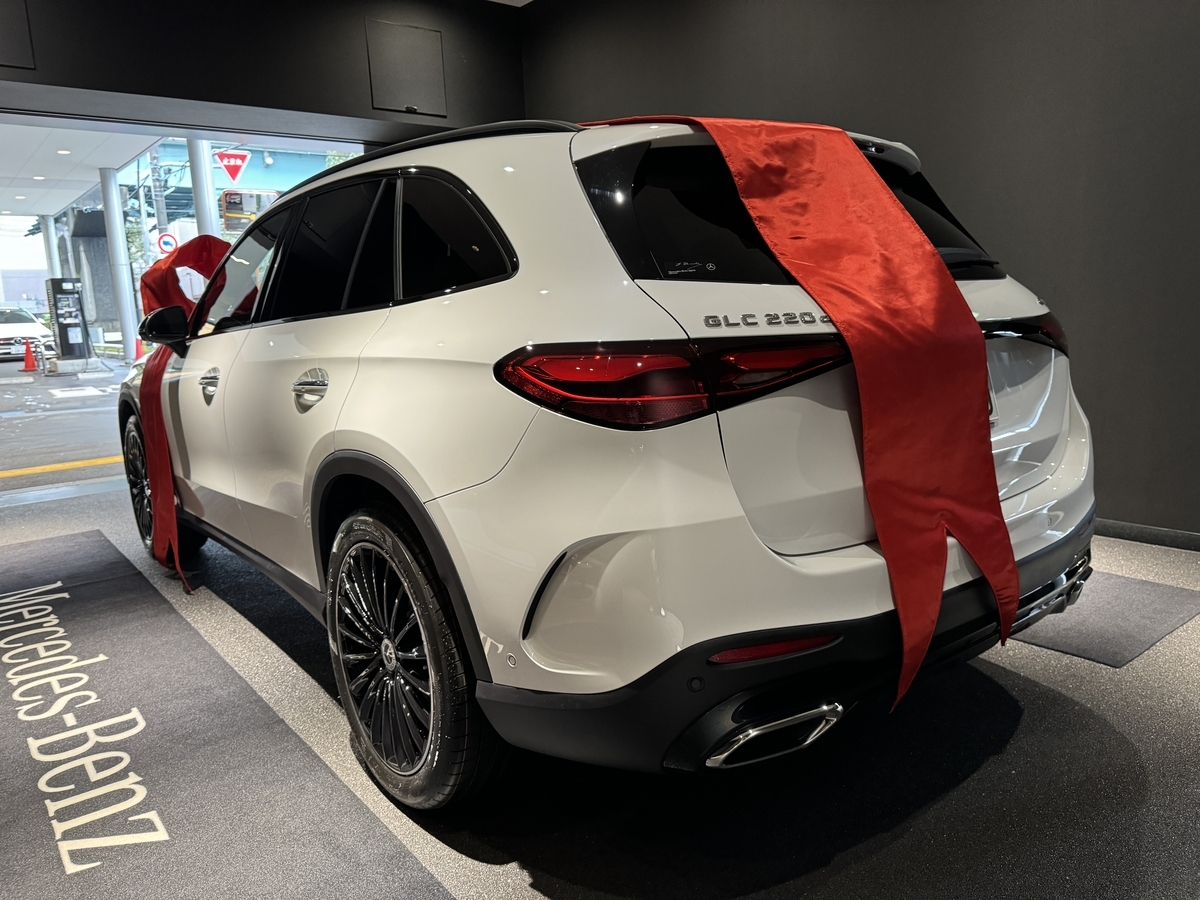 Mercedes-Benz GLC 220 d 4MATIC Edition Black Stars