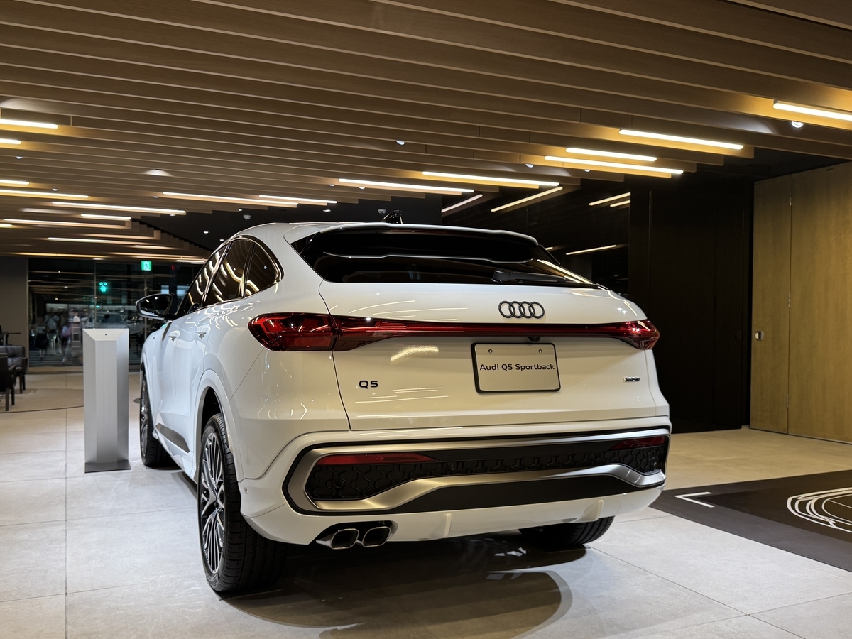 Audi City 銀座