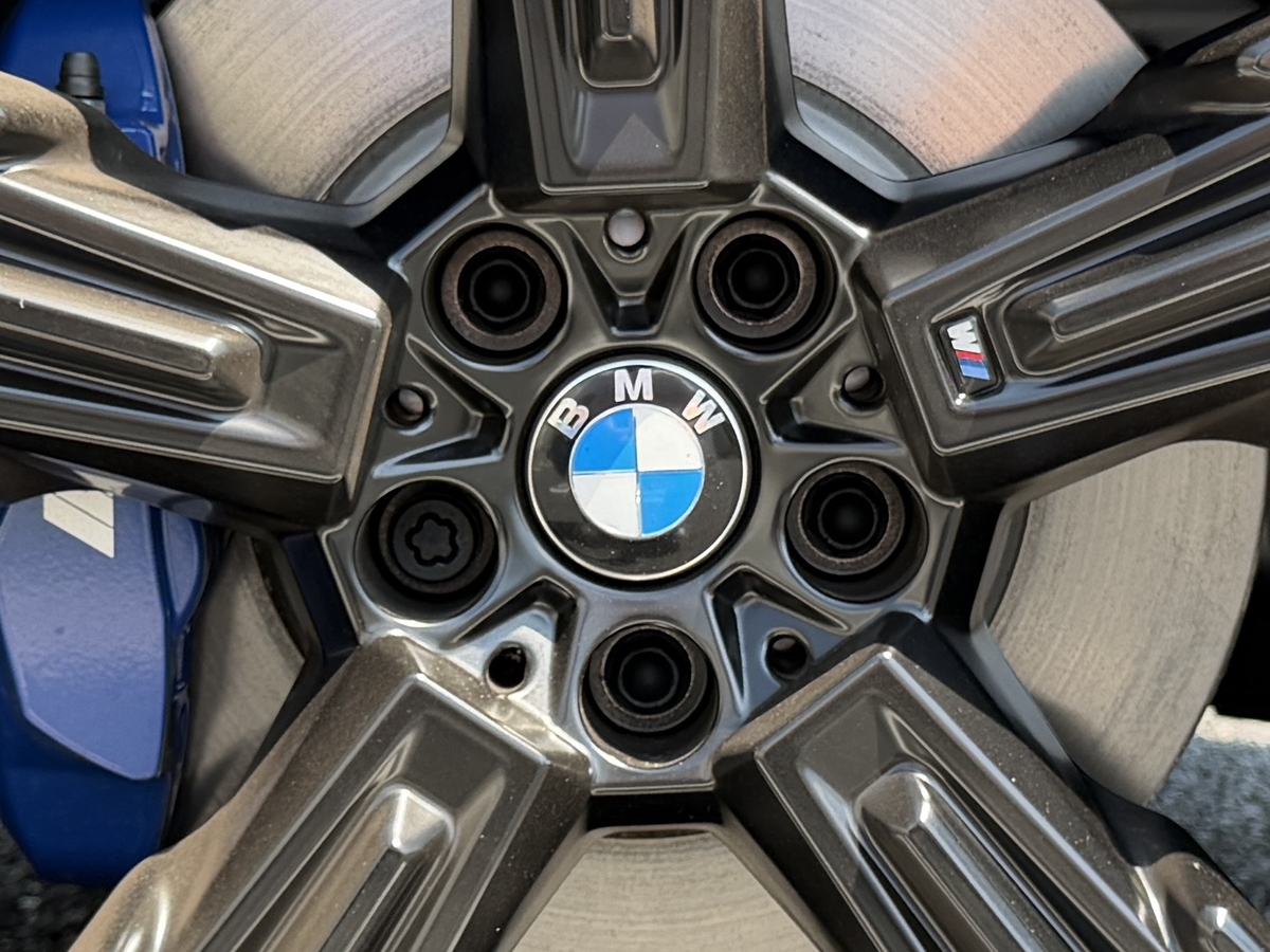 BMW フローティング・ハブ・キャップ