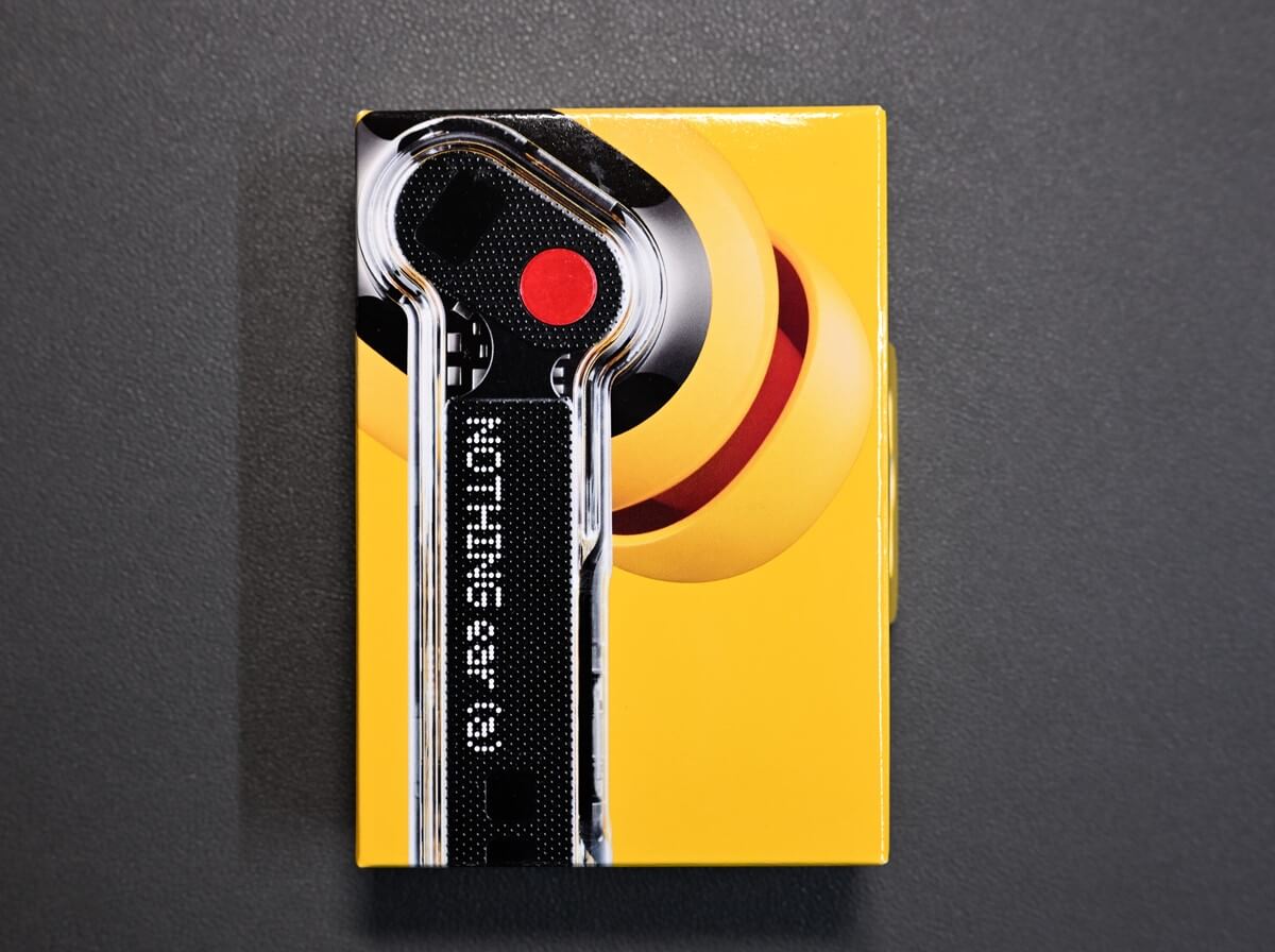 ビビッドなイエローに一目ぼれして「Nothing Ear (a)」購入！色がとにかくいい