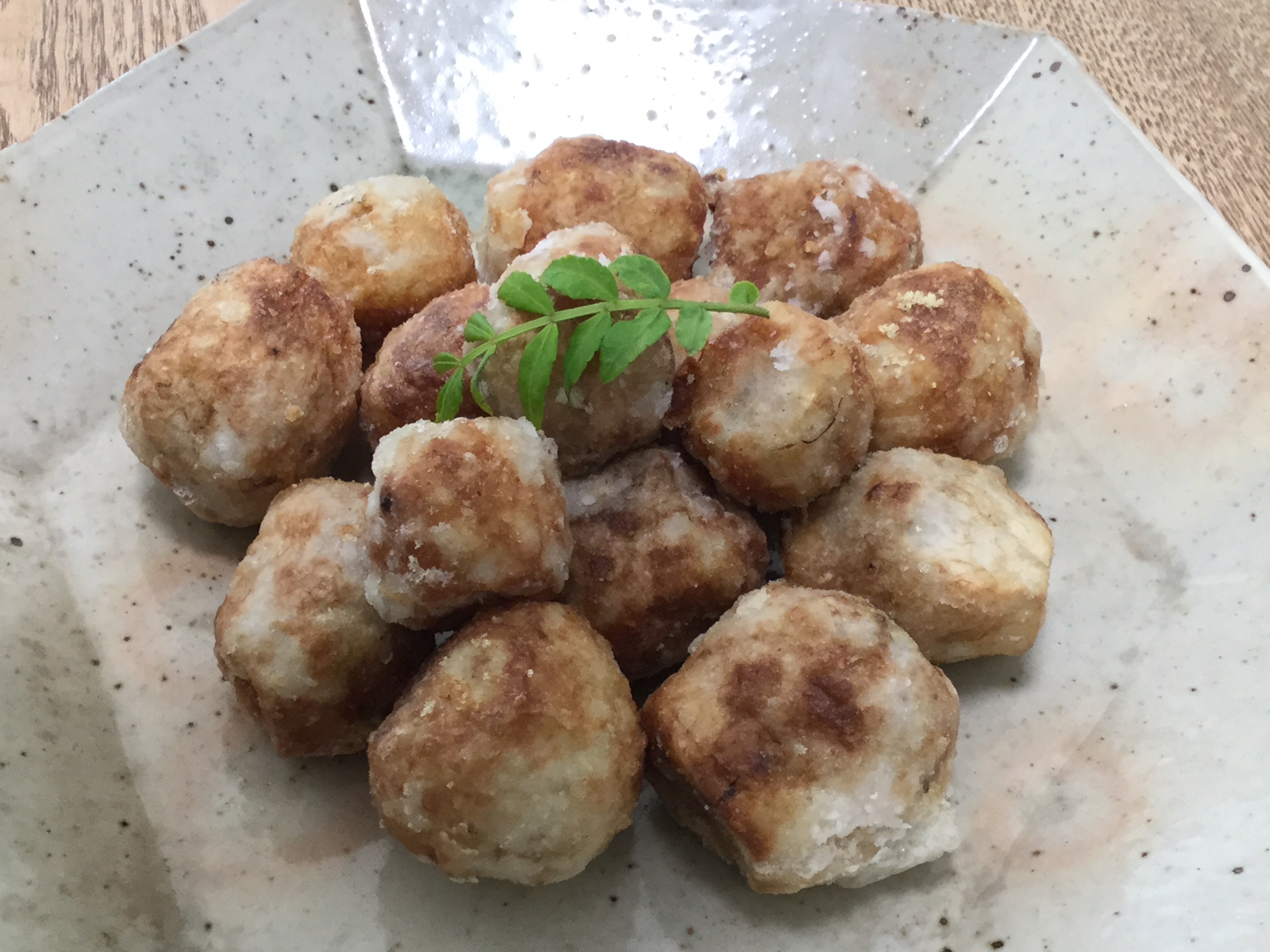 きぬかつぎの素揚げ フジあんどトシの日記