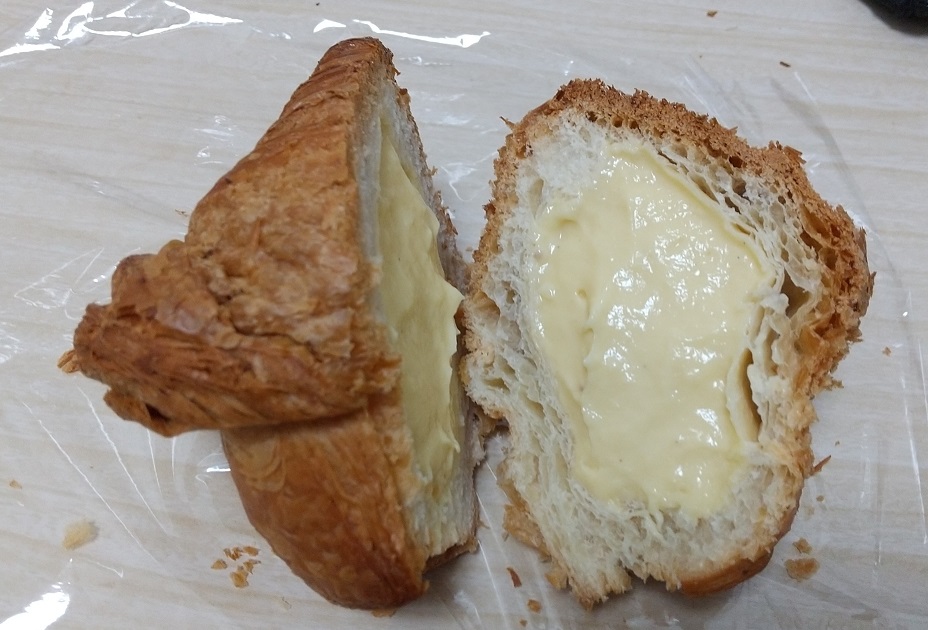 一風変わった『クリームパン』でした - G－SELFの趣味を