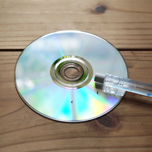 Cd Dvdレンズクリーナー 乾式と湿式は両方使って定期的なお手入れを Gajumaru