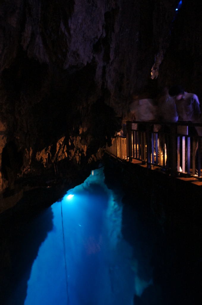 龍泉洞 地底湖 龍泉洞 地底湖