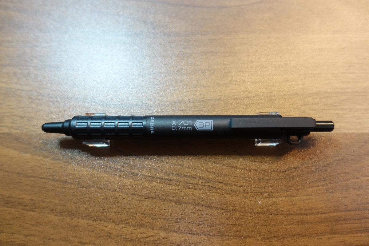 【海外モデル】ミルスペックを備えたタフな加圧式ボールペン、ゼブラ「X701」を購入しました【ボールペン】 GEEQ's ROOM
