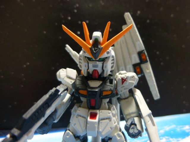 ガンダムコンバージコア　νガンダムHWS Amazon.com: FW GUNDAM CONVERGE：CORE νガンダム(HWS
