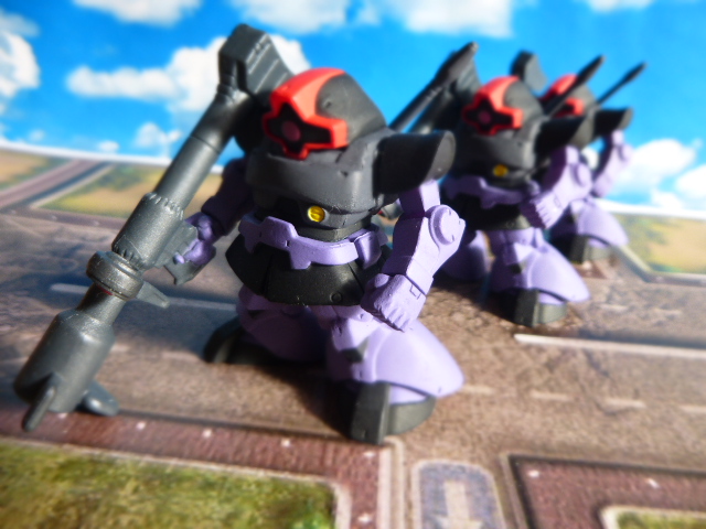迫撃、トリプルドム！ガンダム VS 黒い三連星（コンバージ再現