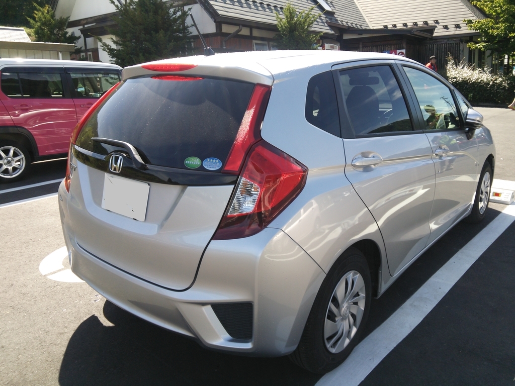 ホンダのfitで1000km走ったよ どこかに行ってきました