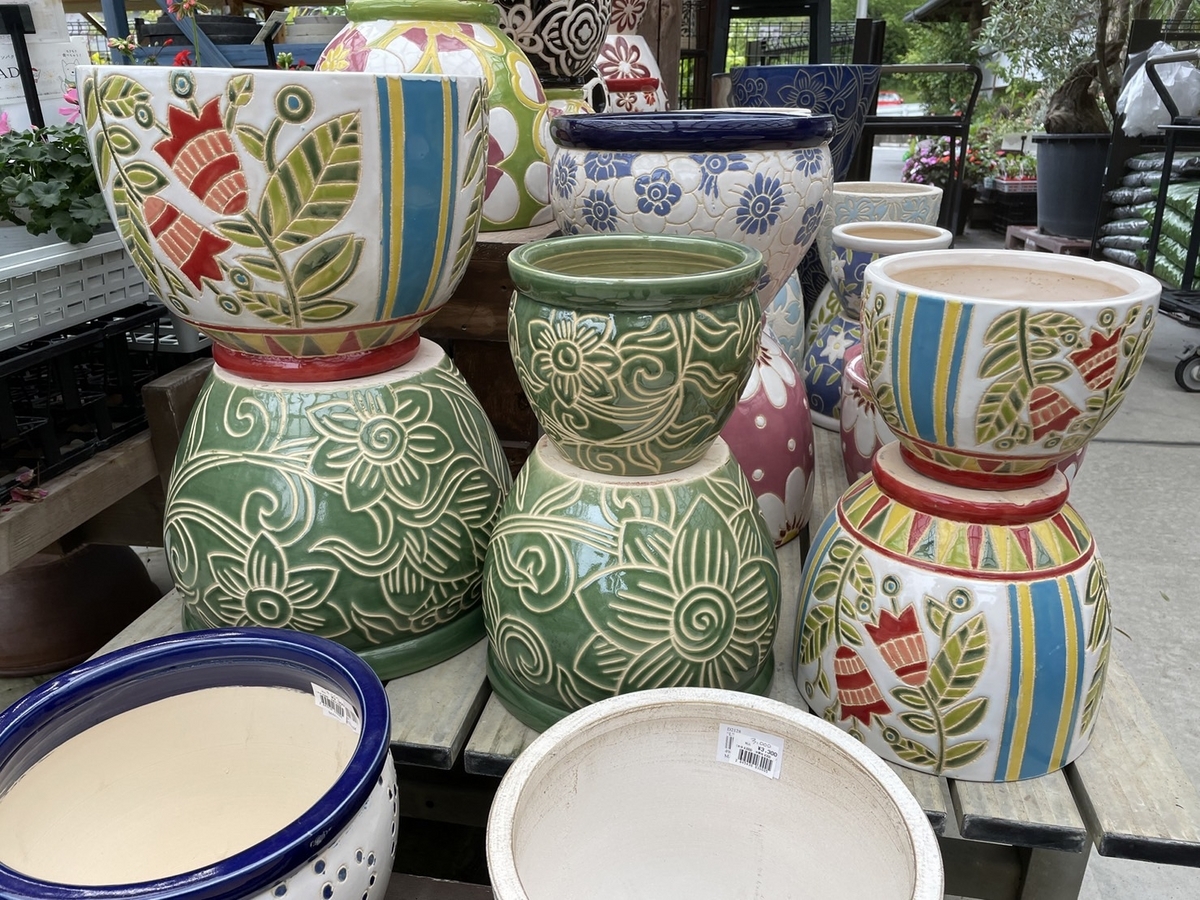 おすすめ商品〜7月2日！カラフルな植木鉢が再入荷しました♪(*^_