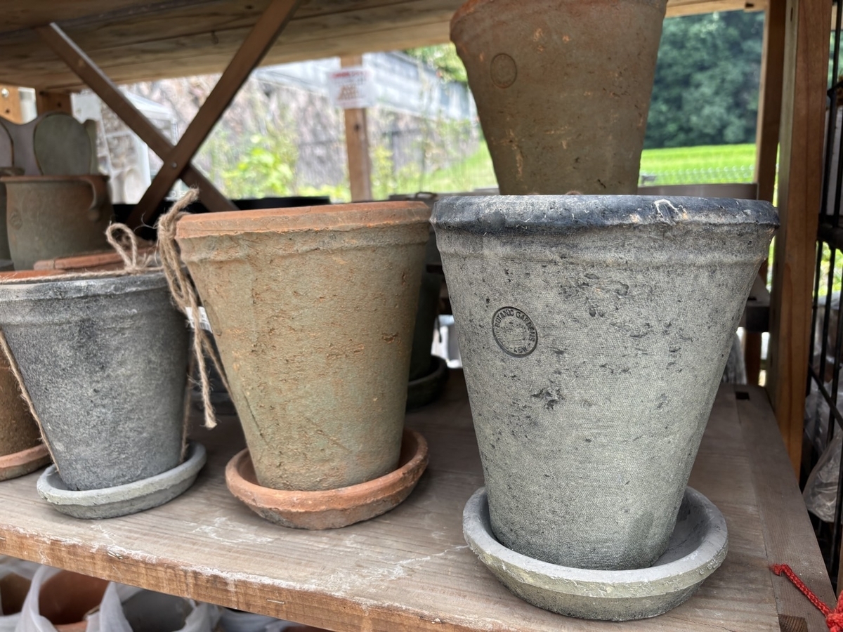 キューガーデン』新作テラコッタ鉢登場！#高級感 - GP-Yamacho