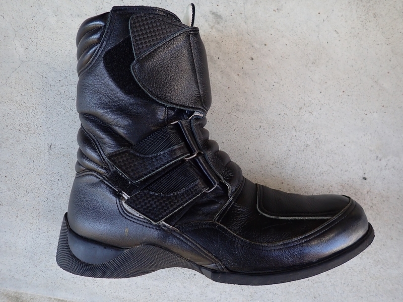 安い割引 GUARD クシタニ SHOES くうのバイクライフ - IV バイクウェア・装備