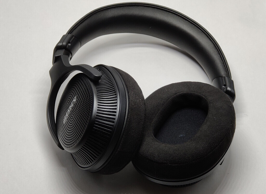 gakuさん SONY MDR-MV1 モニターヘッドホン MDR-MV1コンセプトサイト | ヘッドホン | ソニー
