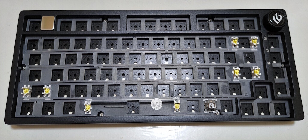 LEOBOG Hi75C Pro レビュー安価なアルミ筐体キーボードだが、高級機と
