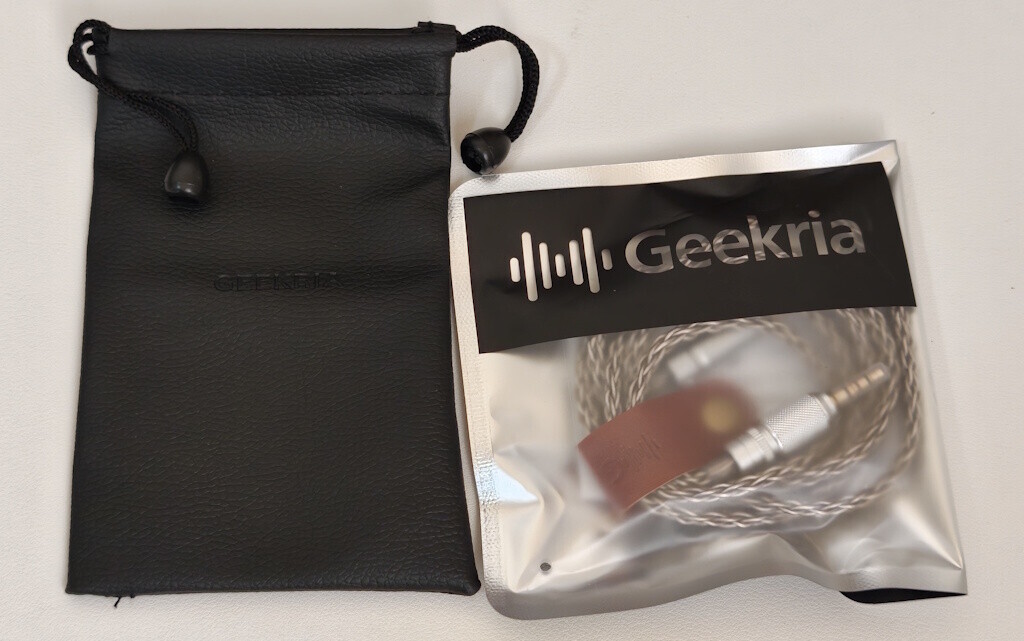 Geekria Apollo シルバーメッキ ヘッドホンケーブル
