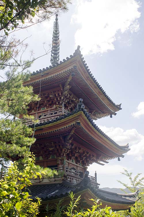向上寺三重塔
