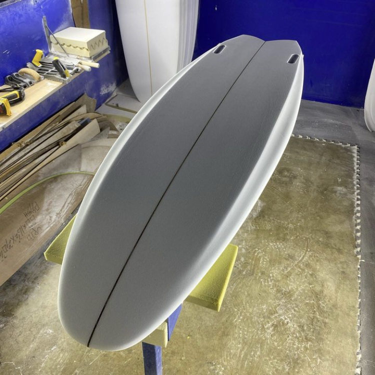 3fin ボンザー　BONZER
