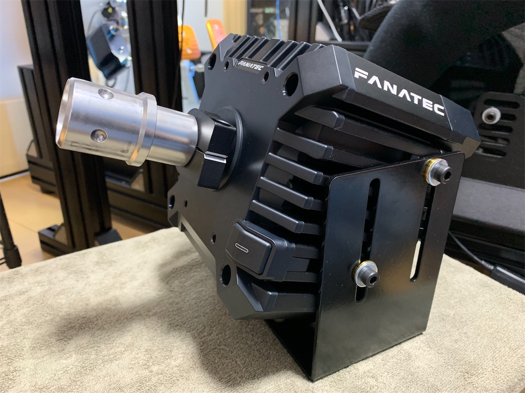 VERSUS製 FANATEC CSL DD用サイドマウントベースだゾ