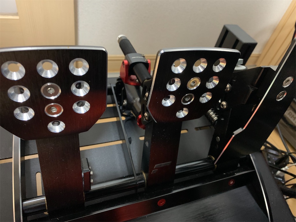 Fanatec Porsche 911 turbo S Clubsports Pedals テーブルクランプ