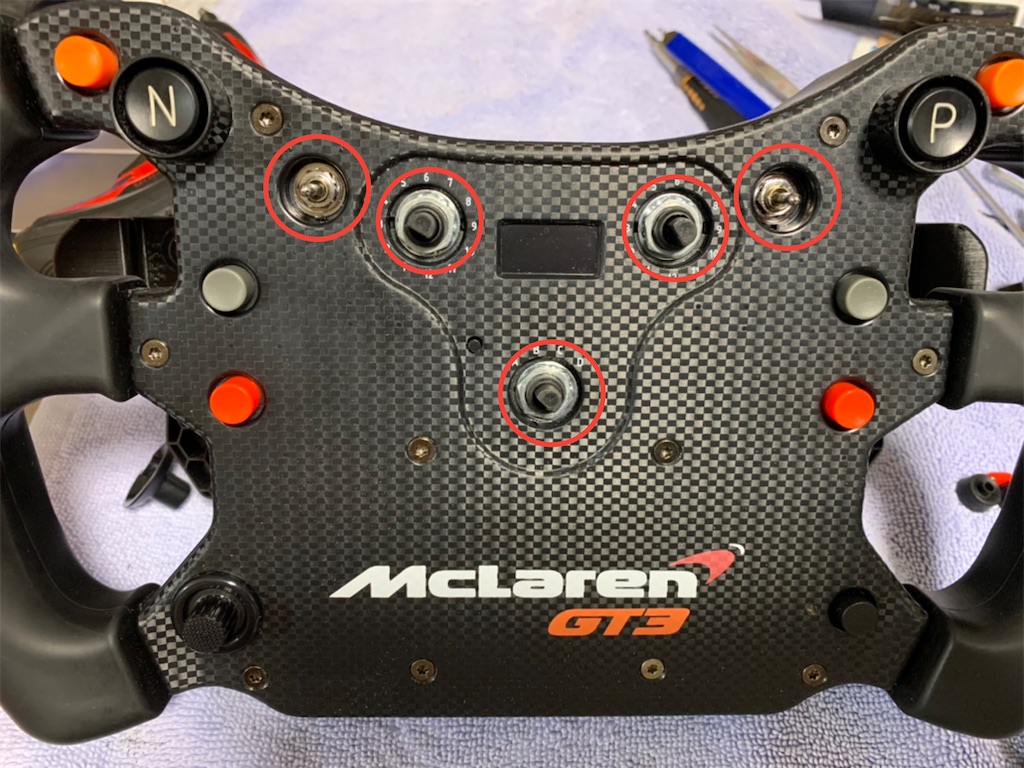 FANATEC McLean GT3 Wheelをマグネティック化するキットの紹介だゾ