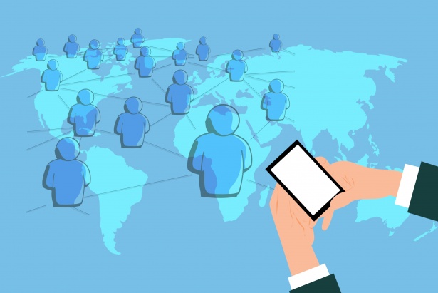 The picture that internet can connects people all over the world
