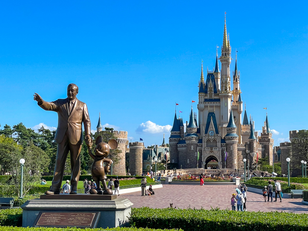 待ち時間が減らせる？「ディズニー・プレミアアクセス」導入のねらいと