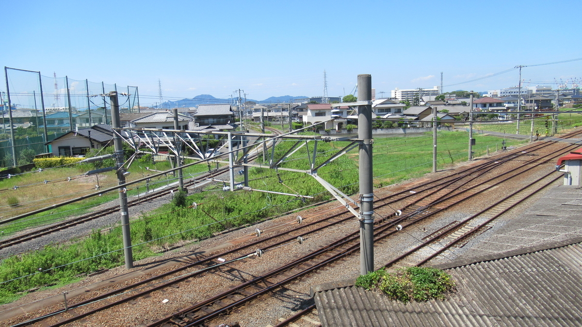 JR四国発祥の地 多度津駅から多度津工場までの引込線沿いを