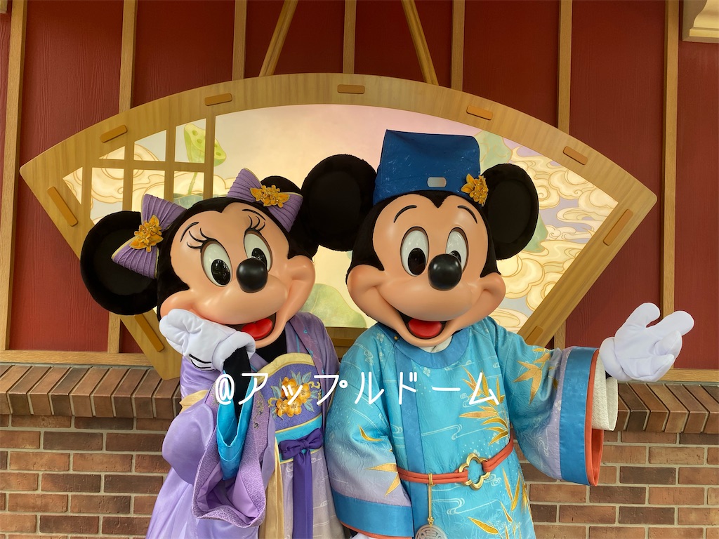 ディズニー 上海 グランドオープン ぬいぐるみ ミッキー ミニー